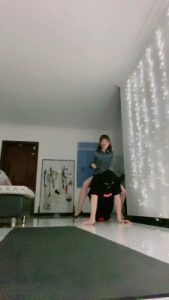 套路直播视频【缘彼大大】御姐丝袜高跟骑马遛狗 bf25106_绳艺库视频下载