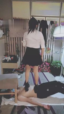 【依然】重度全体重踩踏 G-210811-23_绳艺库视频下载