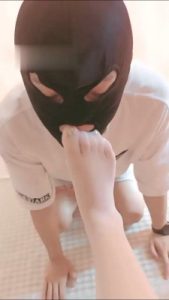 【桃之夭夭】深喉-西瓜混合圣水洗脚水喂食 bf13928_绳艺库视频下载