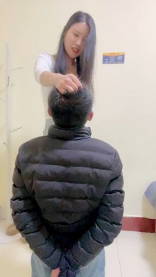 套路直播视频【孤傲女帝】反绑刑虐-踢踹/连环耳光 bf26113_绳艺库视频下载