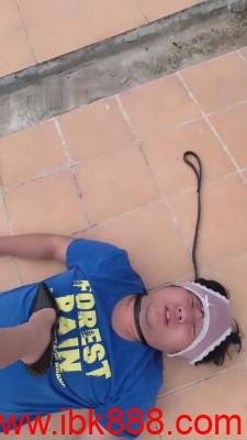 【宝爷】天台刺激遛狗/转胯/骑行/圣水 bf12140_绳艺库视频下载