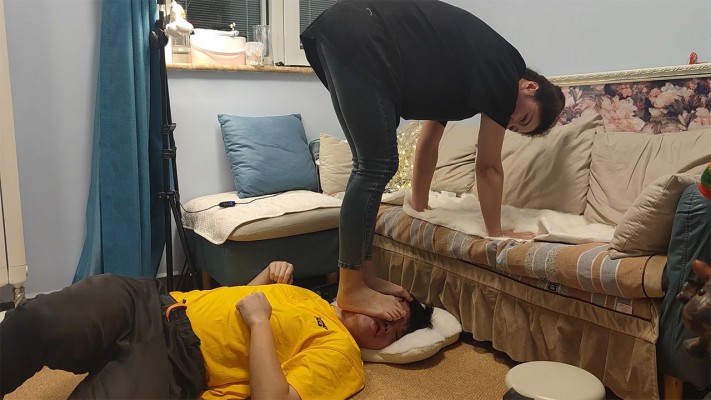 鹿梦兮跳踩脸脚深喉插吐——颜面破坏系列（九） YC-230312-2_绳艺库视频下载