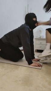 套路直播视频【阿喵】学生主艺术耳光纯输出/蛇鞭狠抽/踩跺踢裆/强迫升水 bf26749_绳艺库视频下载