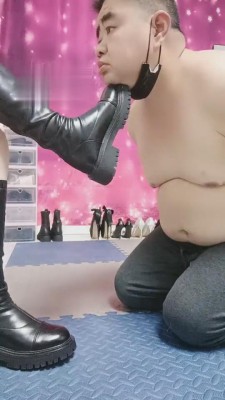 【莜雅】脚下狗服侍 bf4964_绳艺库视频下载