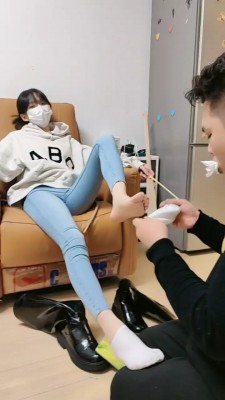 【艺术美学】长靴学生主暴打老师 bf22550_绳艺库视频下载