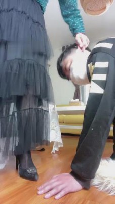 【巴莉女王】报复凌辱上司 bf10261_绳艺库视频下载