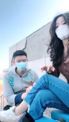 【禾末】户外大学体育场调-闻舔原味丝袜脚/运动鞋高跟鞋/喝圣水 bf27935_绳艺库视频下载