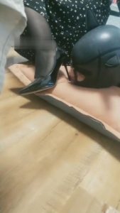 【情侣月儿】像狗一样的爬过来【完整版】 bf8134_绳艺库视频下载