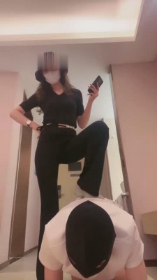 【禾末】重度踢踹/踩踏艺术 bf13966_绳艺库视频下载