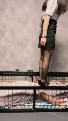 套路直播视频【冷凝大大】超强狗笼圈养强制虐 bf24223_绳艺库视频下载