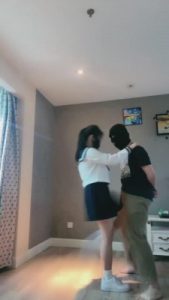 【强抚】学生S反绑狗重度踢踹 bf5976_绳艺库视频下载