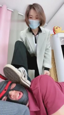 【Q月S】素人健身教练首调-帆布鞋原味棉袜羞辱 bf2399_绳艺库视频下载