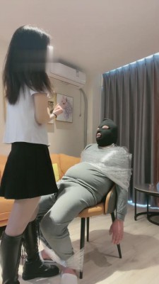 【晚晚S】剧情-jk学生智取偷衣贼 bf10220_绳艺库视频下载