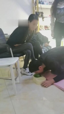 【傲柔】3S吃完饭后玩弄狗废物 bf9874_绳艺库视频下载