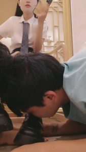 【甜依】喜欢舔白袜/舔鞋的兄弟两【双视角版】 bf11246_绳艺库视频下载