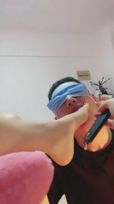 【樱花大人】原味裸足羞辱奶狗 bf14326_绳艺库视频下载