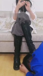 【冰卿大大】御姐原味脚丫蹂躏脚垫 bf10480_绳艺库视频下载