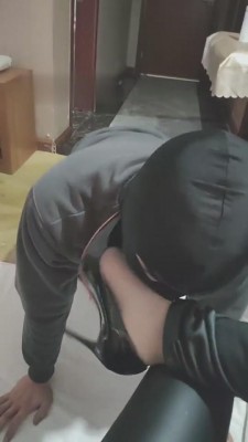 【冰沫】羞辱绿帽狗奴才 bf6900_绳艺库视频下载