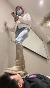 【花椒】长靴脸部摧残 bf20669_绳艺库视频下载