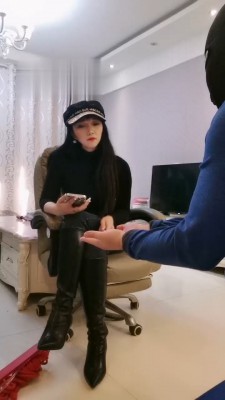 【傲雪】重度揍02年不听话的奶狗 bf21421_绳艺库视频下载