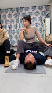 【麋鹿银儿】双S强制父子舔脏鞋臭袜 bf21334_绳艺库视频下载