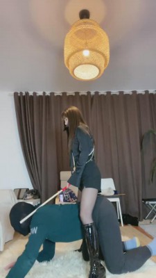 【风吟女神】踢裆sp转胯虐乳-听惨叫声 bf10000_绳艺库视频下载