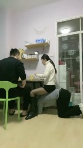 套路直播视频【嘉文】情侣主复出-骑马坐垫/转胯/强制舔脏鞋 bf26241_绳艺库视频下载