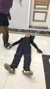 套路直播视频【疯狂浪子】素人全体重踩踏 bf23923_绳艺库视频下载