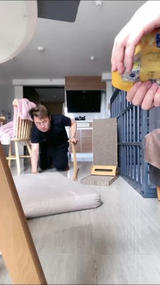 套路直播视频【lucky】吃纸巾-小白鞋超脏棉袜辱狗 bf26487_绳艺库视频下载