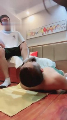 【维也纳学生情侣】羞辱绿帽胯下狗 G-210801-3_绳艺库视频下载