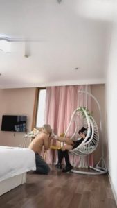 【小乔】花式骑马-舔脚深喉-钻胯 bf2696_绳艺库视频下载