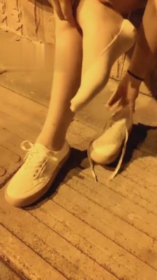 【胖虎】巅峰-户外开发素人成小猫咪 bf884_绳艺库视频下载