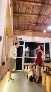 【简一】吊绑狠抽双奴才 bf17780_绳艺库视频下载