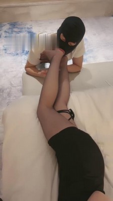 【简一】高跟黑丝御姐群调贱奴 bf14965_绳艺库视频下载