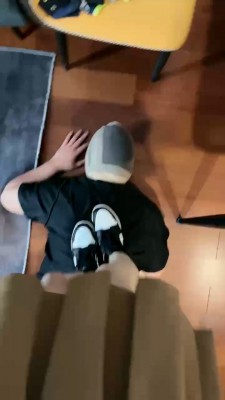 套路直播视频【泡芙大大】刑虐追求者/滴蜡/烟痰伤疤/踩踏 bf24446_绳艺库视频下载