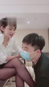 【娜美S】黑丝御姐耳光+圣水虐 bf15977_绳艺库视频下载