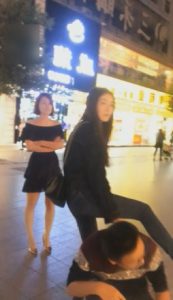 多女主商业街调教_绳艺库视频下载