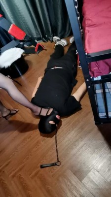 【叫我祖宗】前男友跪求黑丝圈养【完整版】 bf20796_绳艺库视频下载