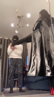 套路直播视频【靴嘉倪】超强长靴高跟艺术/踩-碾压-踢/转胯 bf26003_绳艺库视频下载