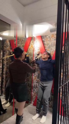 【潘妮女王】挑战极限藤条鞭打 bf22009_绳艺库视频下载