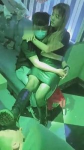 【小猫咪】两对情侣调教贱狗【双视角版】 bf8377_绳艺库视频下载