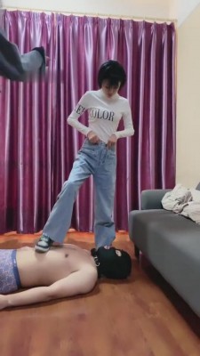 【二宝】新高端素人无限点击到发狂-舔原味脚 bf9064_绳艺库视频下载