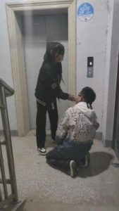 【最抗揍M】开发素人精神小妹虐打我 bf8044_绳艺库视频下载