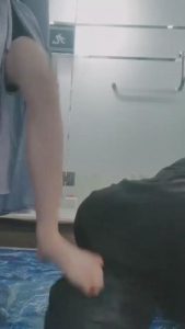 【77s】叫公主起床挨揍 bf11424_绳艺库视频下载