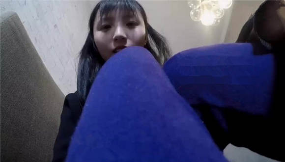 初九 女巨人视角白袜调教_绳艺库视频下载