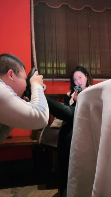 套路直播视频【十月】首调-外出吃饭狗跪地伺候/重度耳光吃烟灰 bf24542_绳艺库视频下载