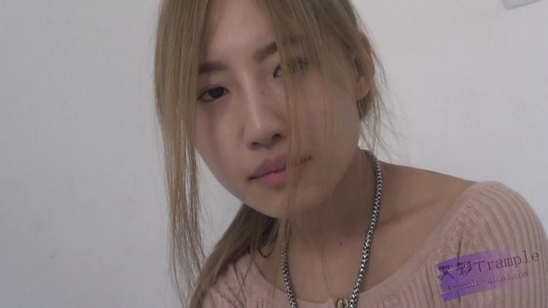 第一人称视角 丝足羞辱_绳艺库视频下载