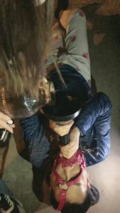 【天津桃桃】户外公厕旁逮住跟踪狗【双视角版】 bf11214_绳艺库视频下载