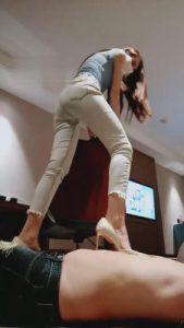 【多多】玩弄胯下玩物【续集】 bf1194_绳艺库视频下载