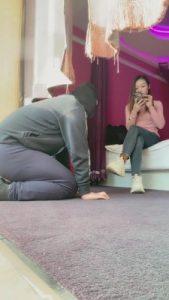 【魅儿】晨跑完的脏鞋臭袜羞辱 bf5491_绳艺库视频下载